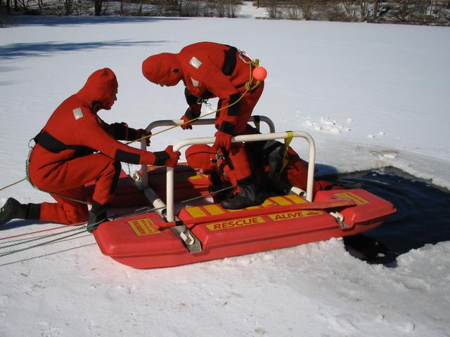 Ice Rescue Drill, Blue Heron Lake - Feb. 2007